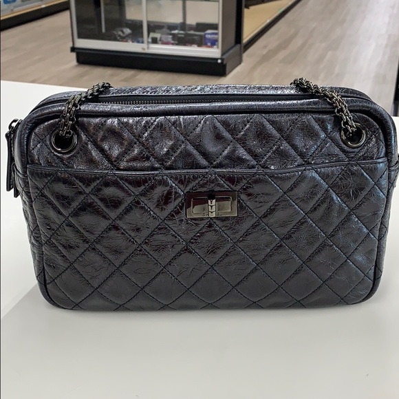 CHANEL Handbags - Chanel Aged Calfskin Camera Case Bag Black